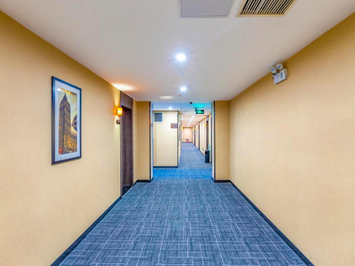Hotel 7 Days Premium Tiananmen Branch Peking (Beijing)